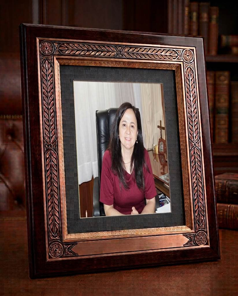 Sra. Cristina del Carmen Acuña Acuña